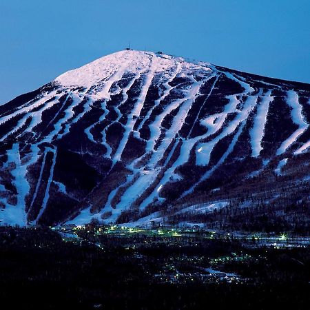 Carrabassett Valley Sugarloaf Mountain Hotel מראה חיצוני תמונה